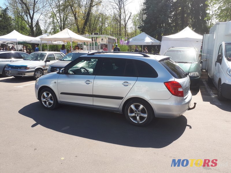 2009' Skoda Fabia Combi photo #4