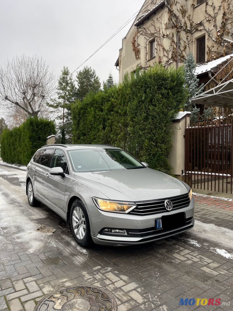 2015' Volkswagen Passat photo #1