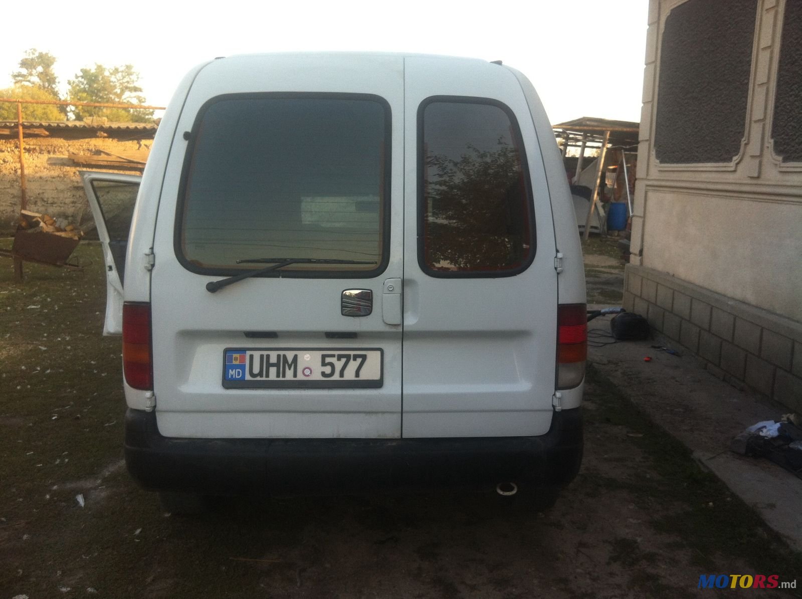 2001' SEAT Inca photo #5