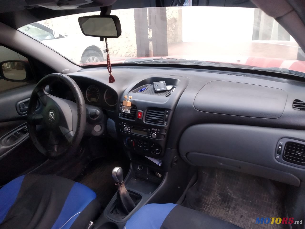 2005' Nissan Almera photo #4