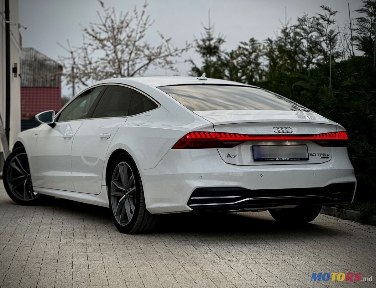 2020' Audi A7 photo #2