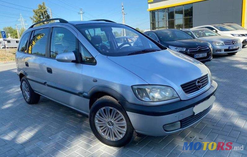 2002' Opel Zafira photo #1