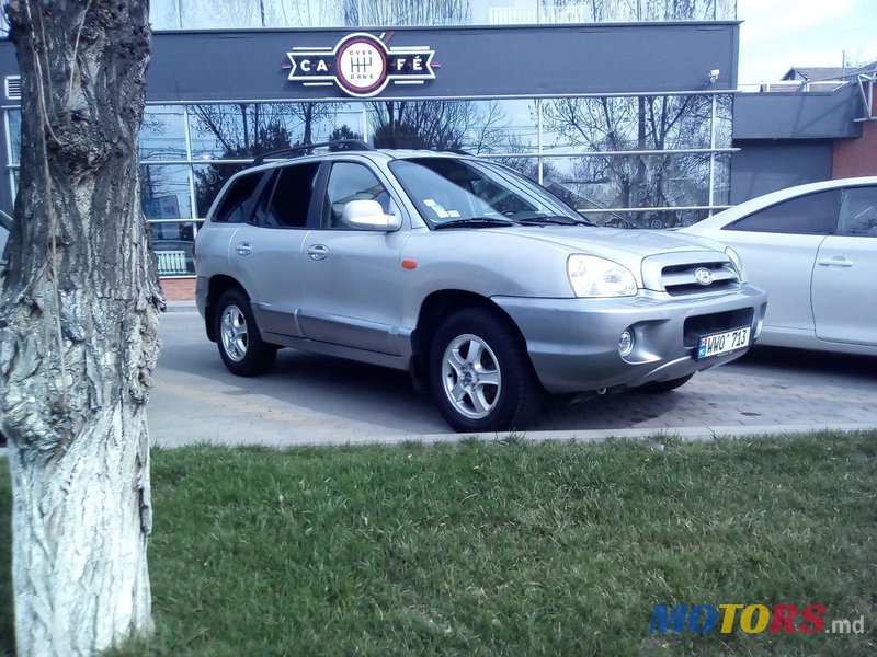 2005' Hyundai Santa Fe photo #5