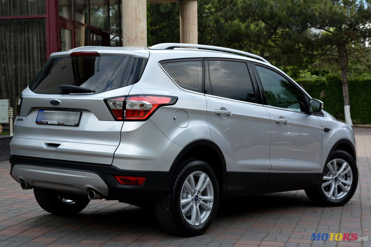 2018' Ford Kuga photo #2