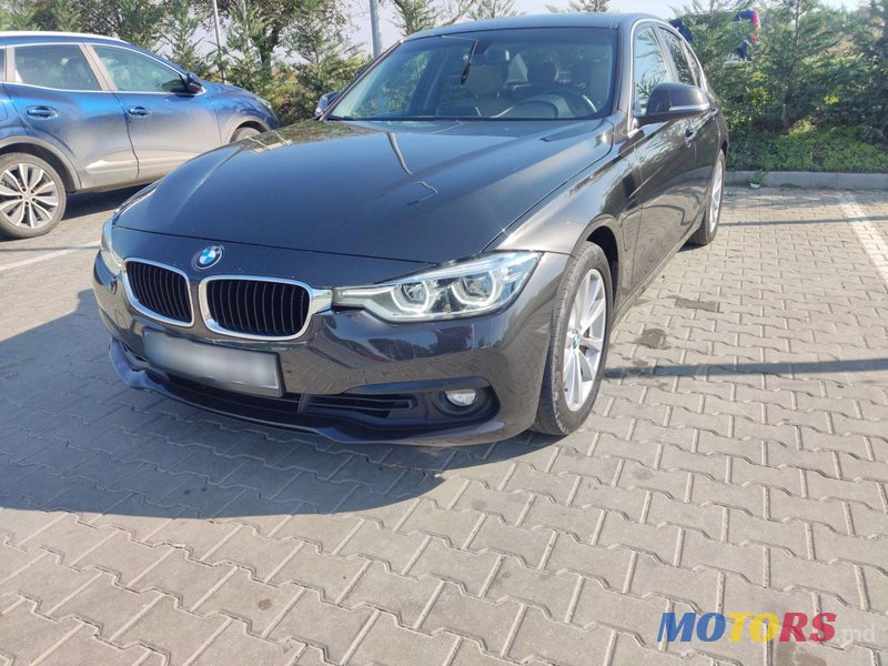 2016' BMW 3 Series photo #1