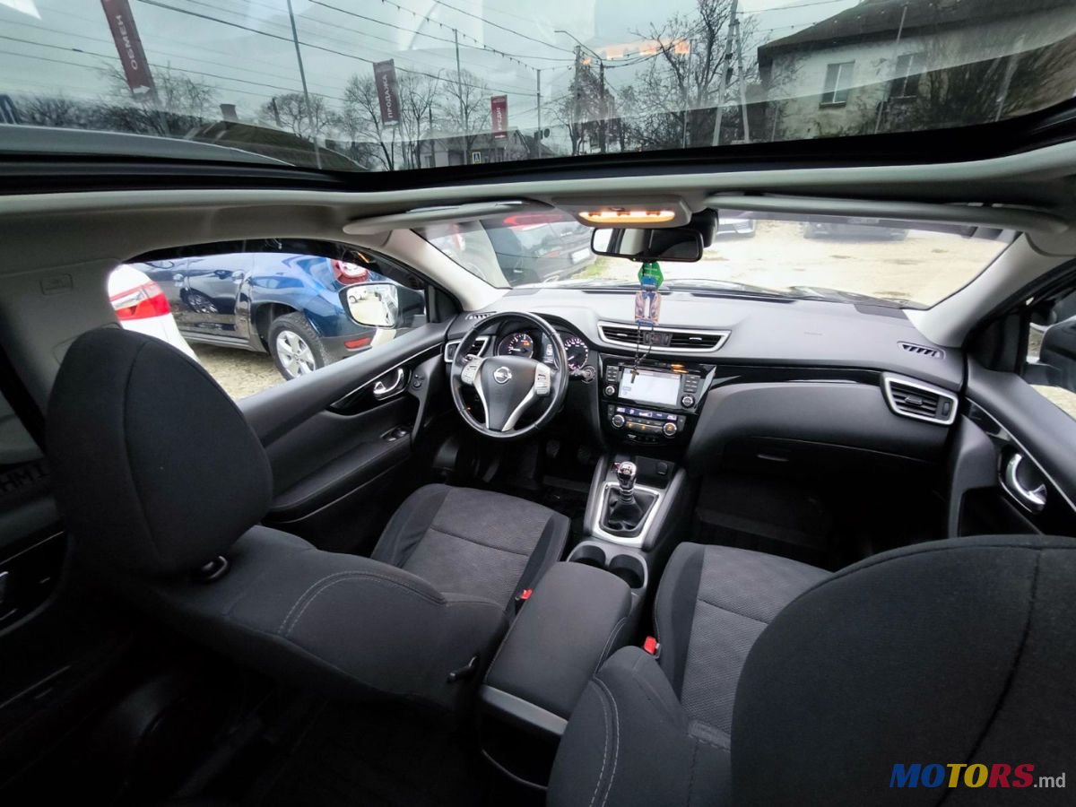 2015' Nissan Qashqai photo #6