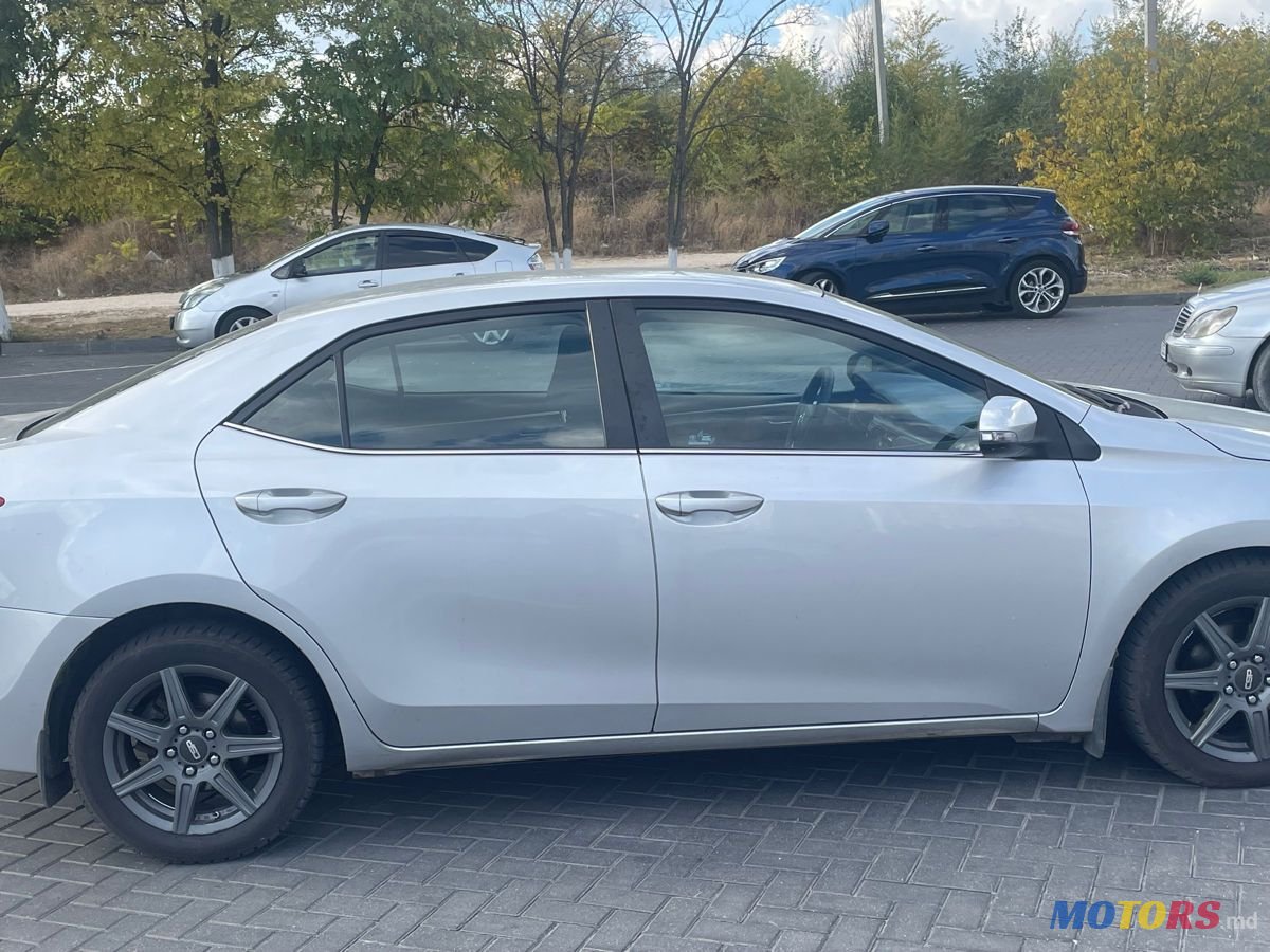 2016' Toyota Corolla photo #5