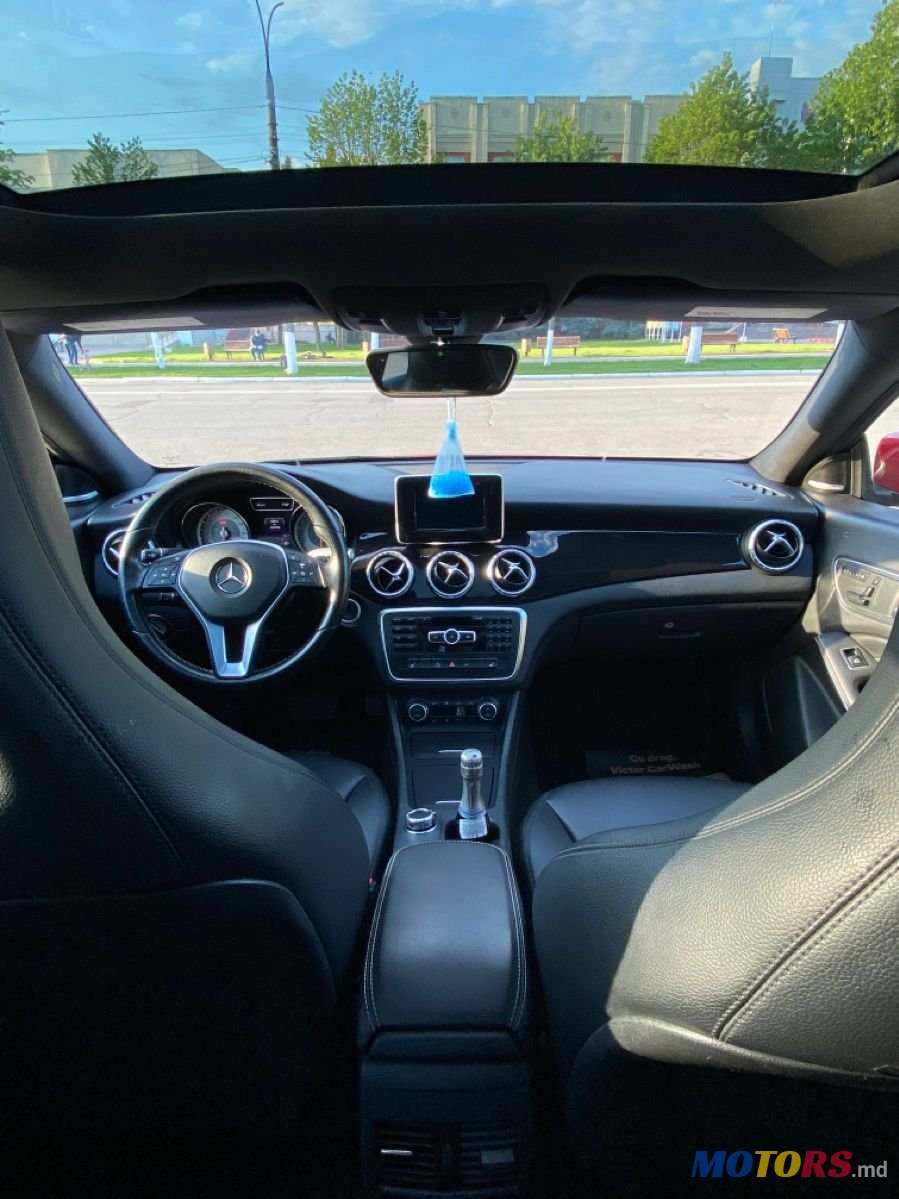 2015' Mercedes-Benz CLA photo #4