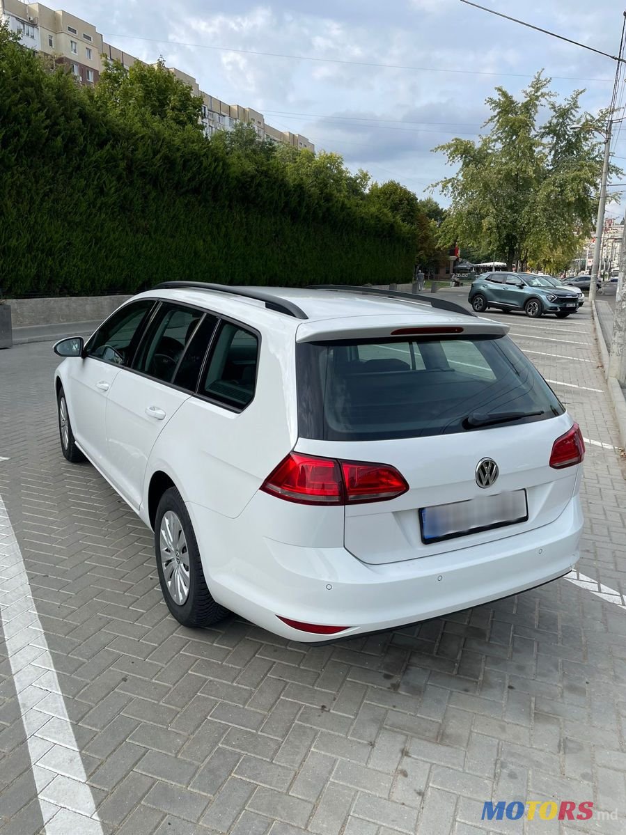 2014' Volkswagen Golf photo #3