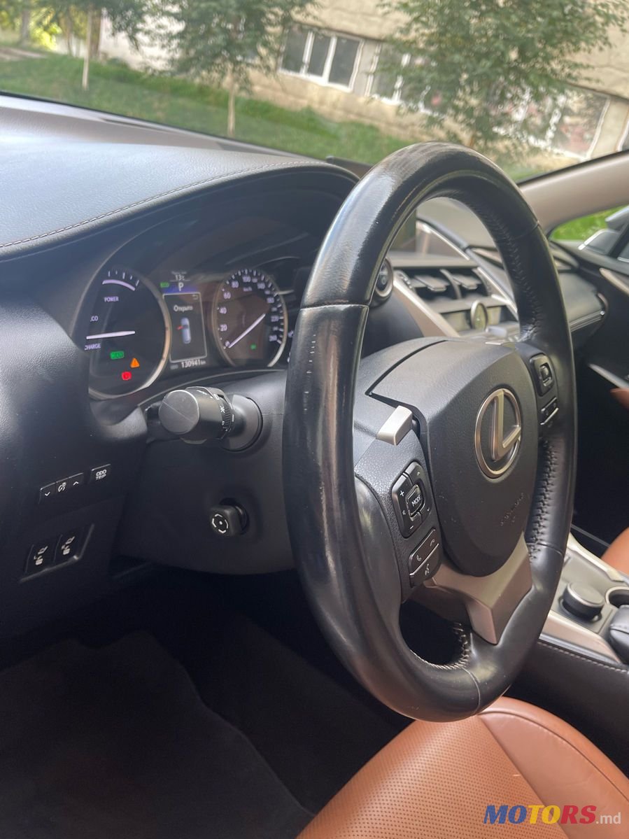 2014' Lexus Nx Series photo #3