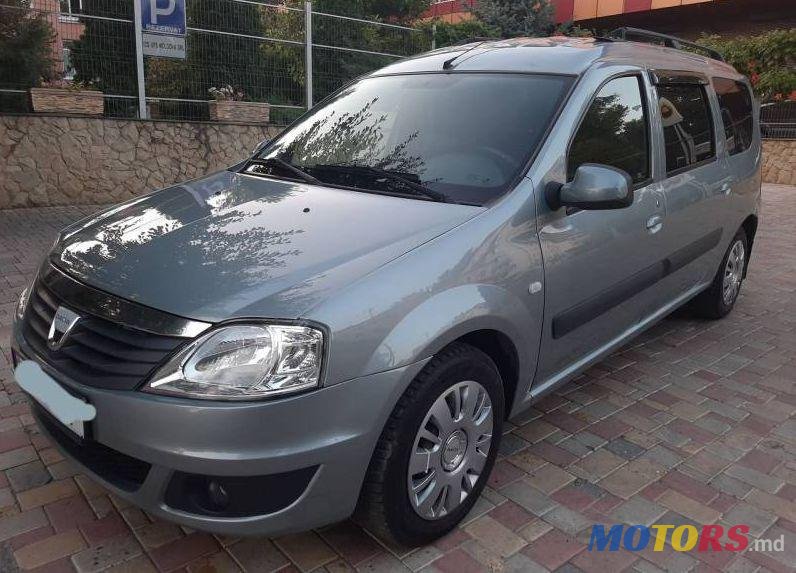 2010' Dacia Logan Mcv photo #2