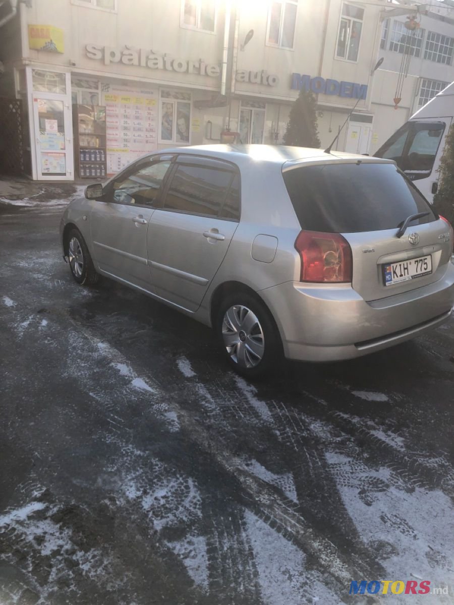 2005' Toyota Corolla photo #5