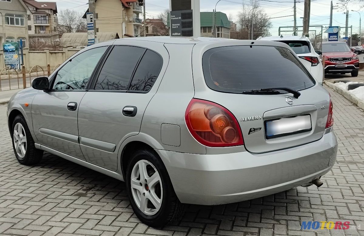 2004' Nissan Almera photo #4