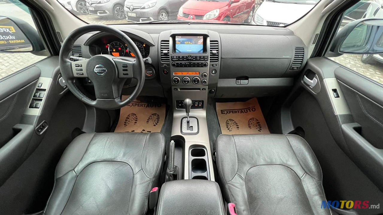 2007' Nissan Pathfinder photo #7