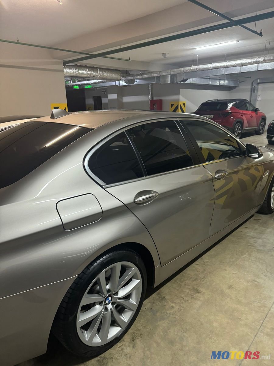 2016' BMW 5 Series photo #2