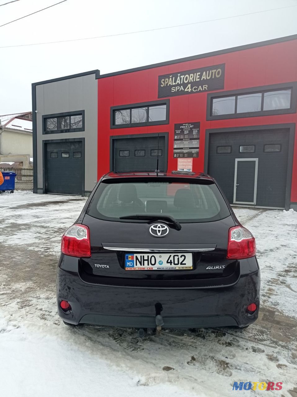 2011' Toyota Auris photo #4
