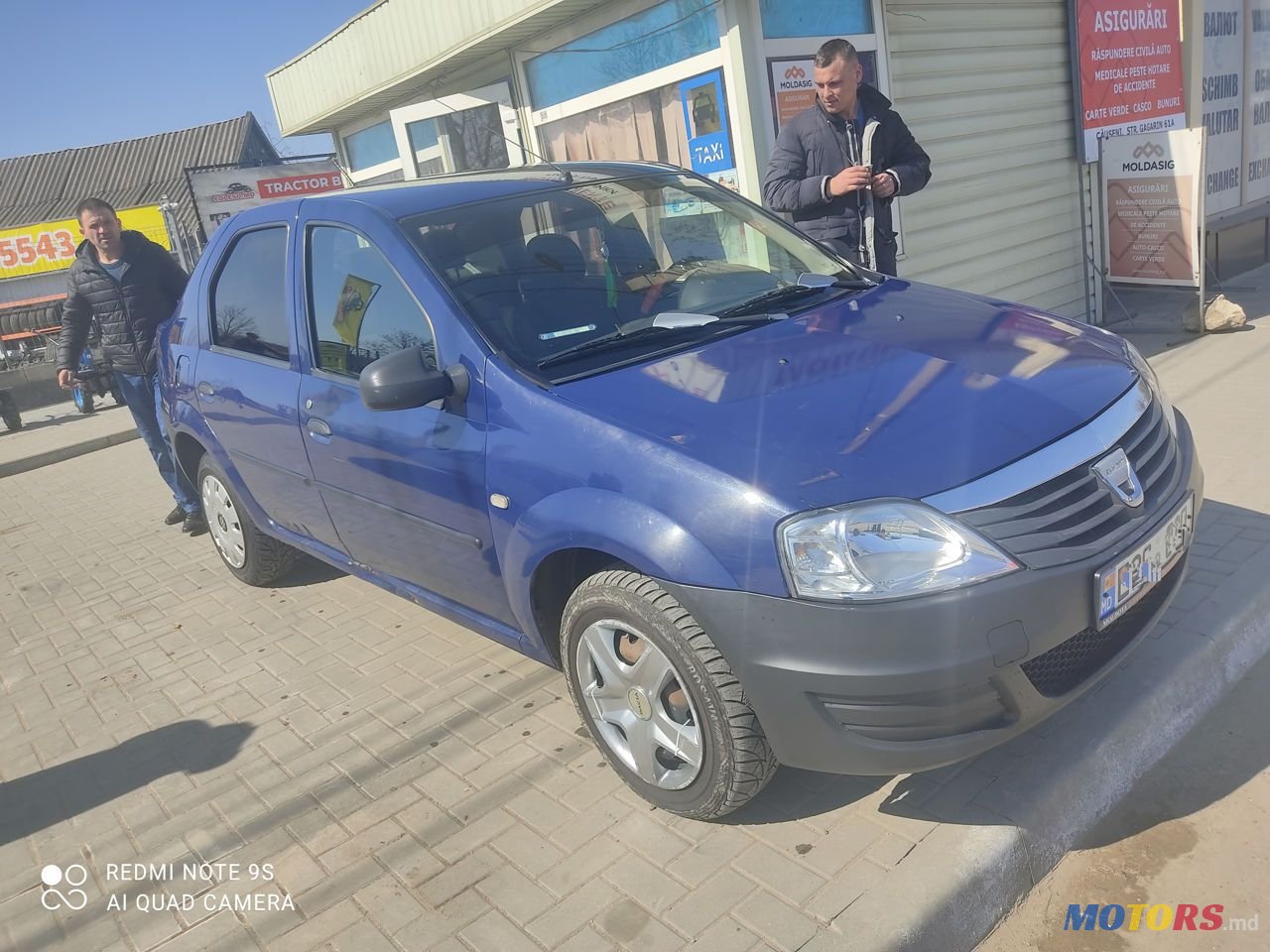 2009' Dacia Logan photo #2