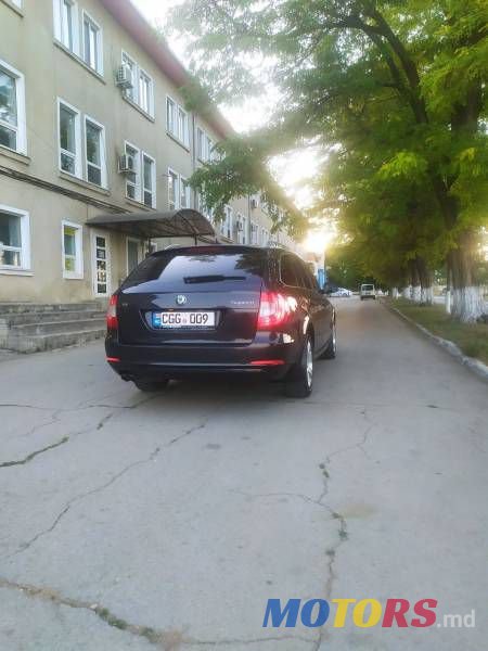 2010' Skoda Superb photo #4