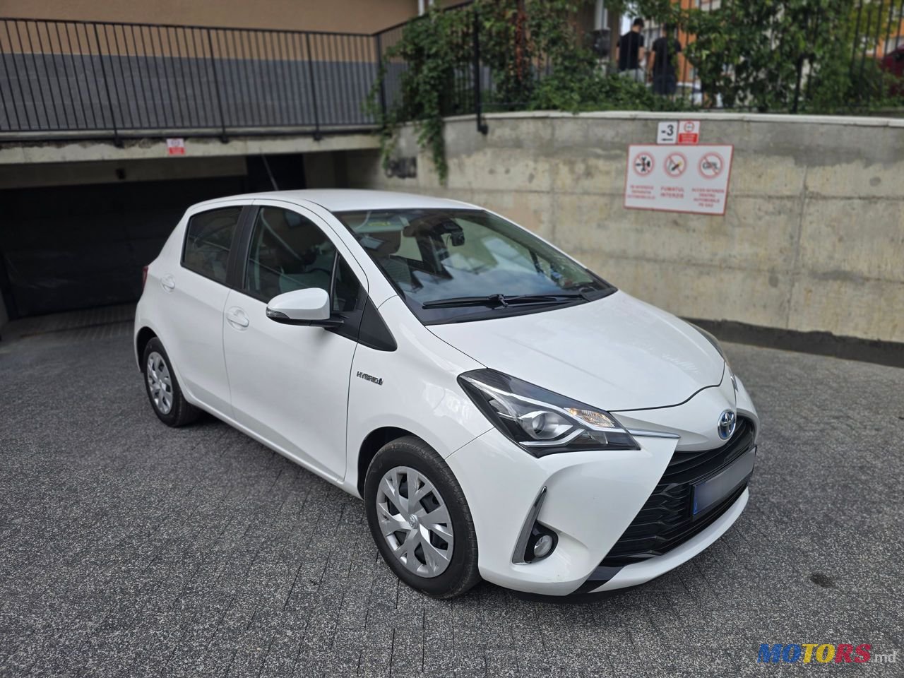 2019' Toyota Yaris photo #1
