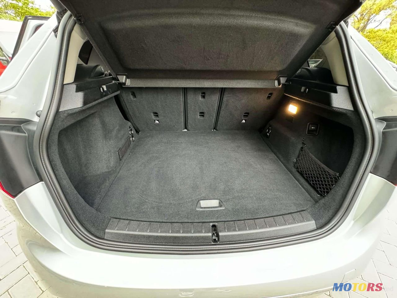 2019' BMW 2 Series Active Tourer photo #6