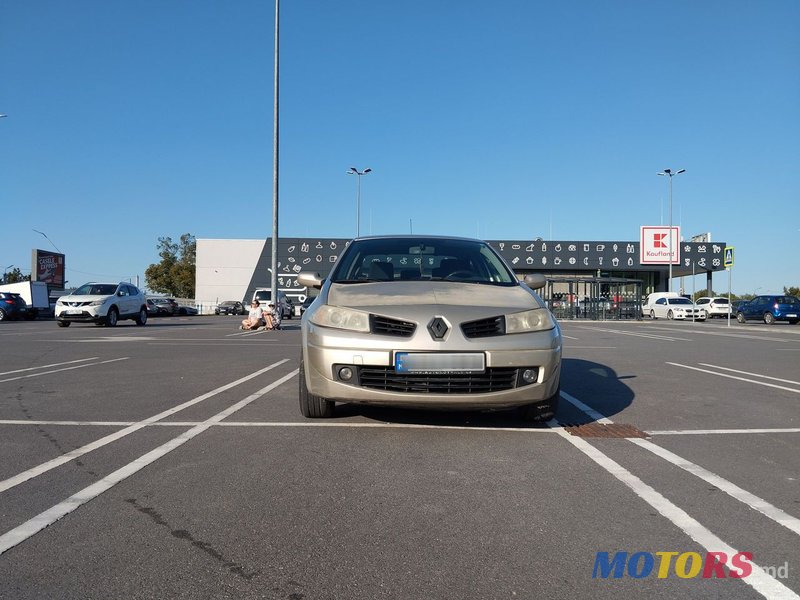 2007' Renault Megane photo #4