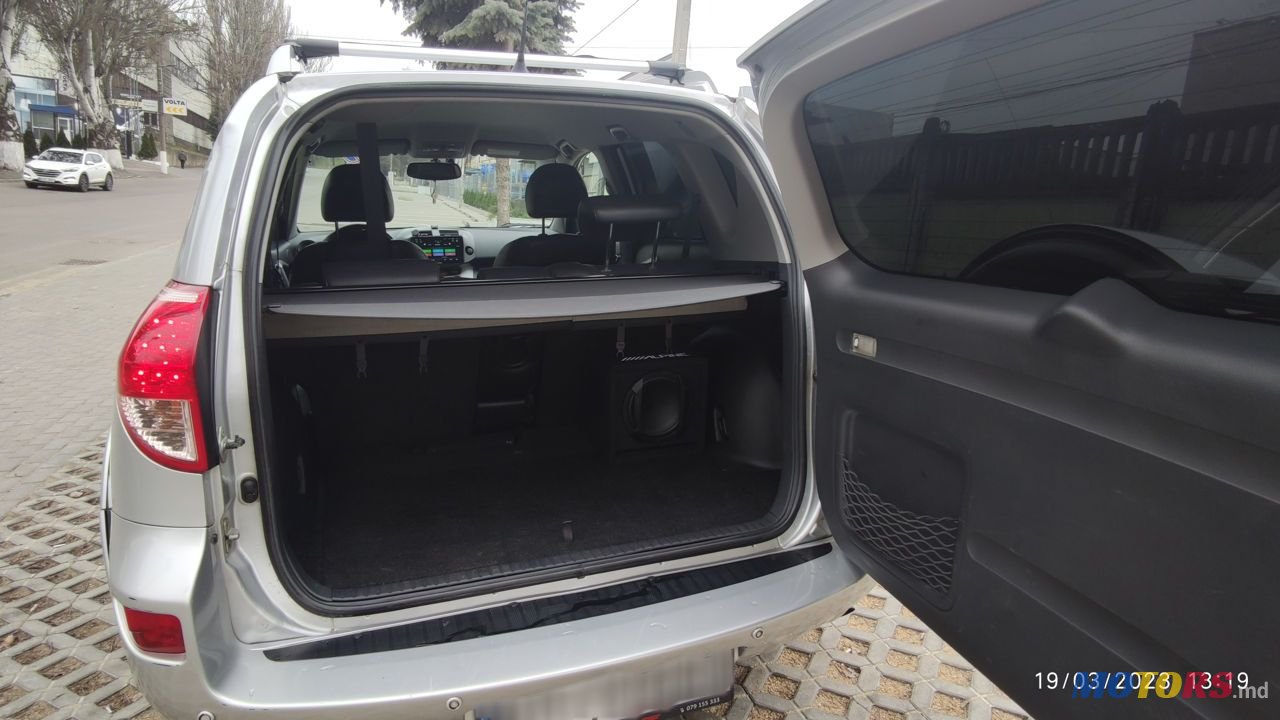 2007' Toyota RAV4 photo #6