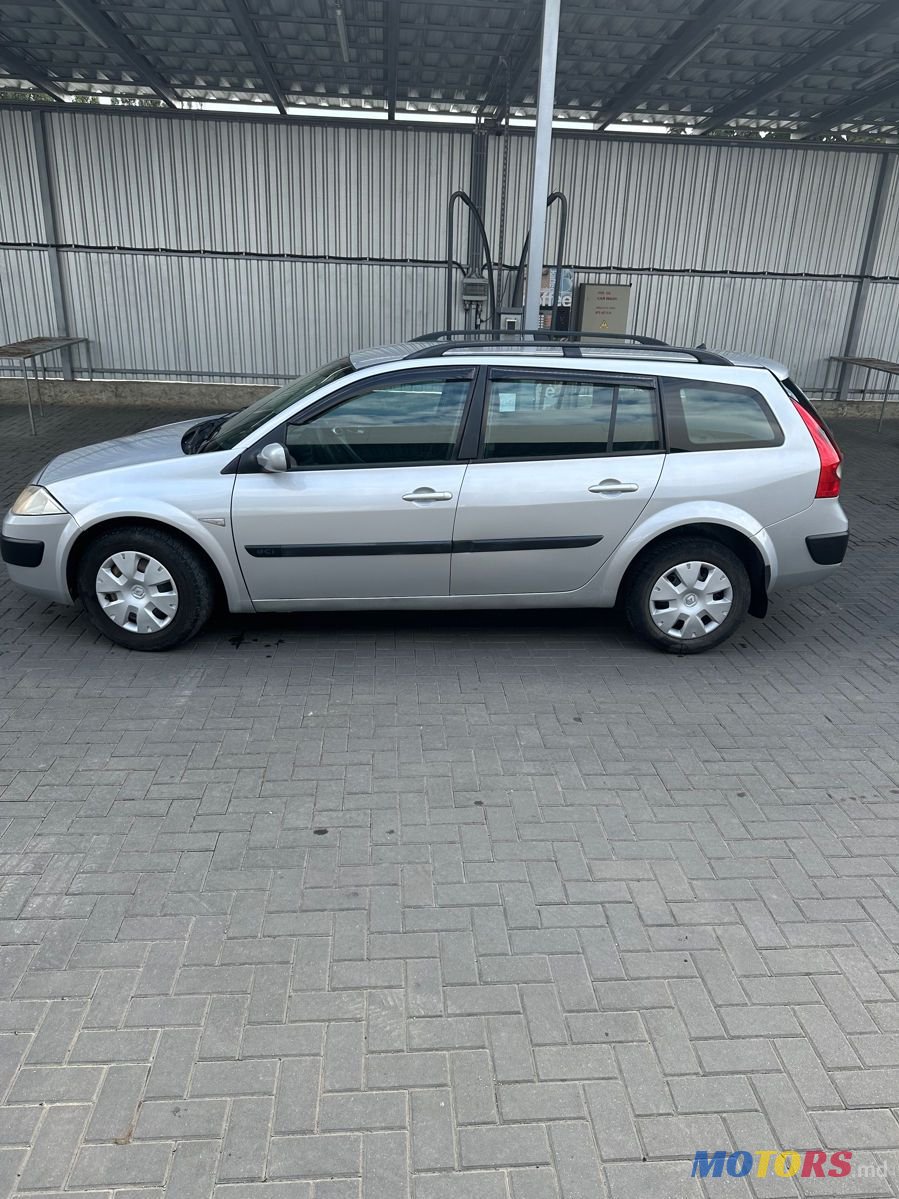 2004' Renault Megane photo #3