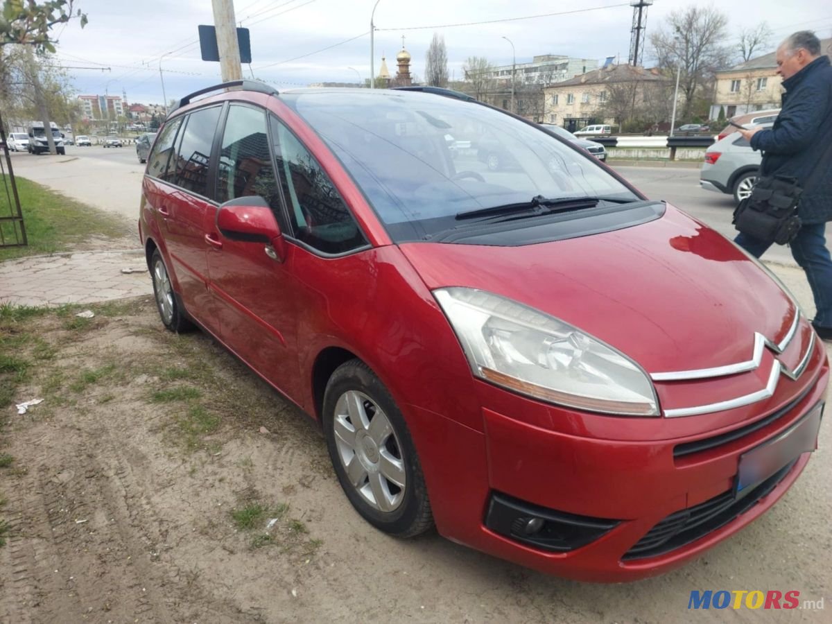 2009' Citroen C4 Picasso photo #2