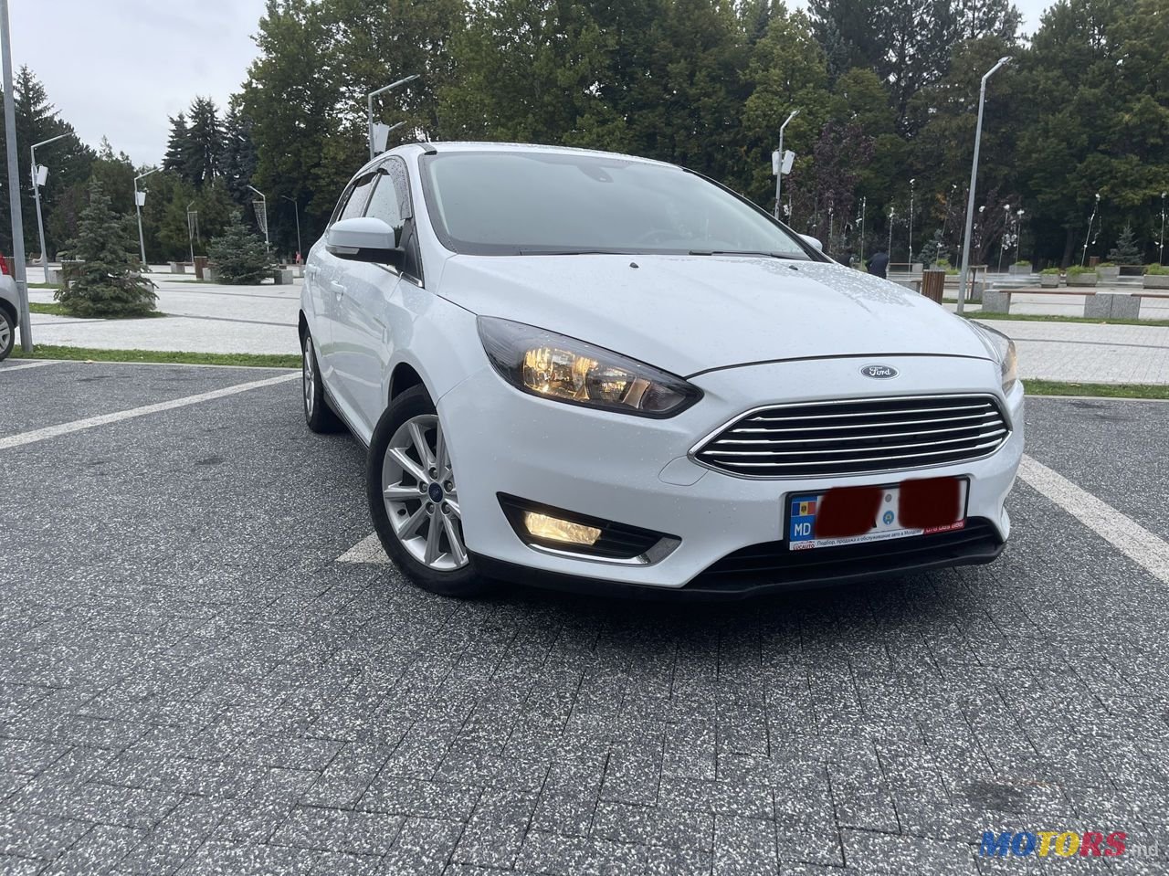2016' Ford Focus photo #2