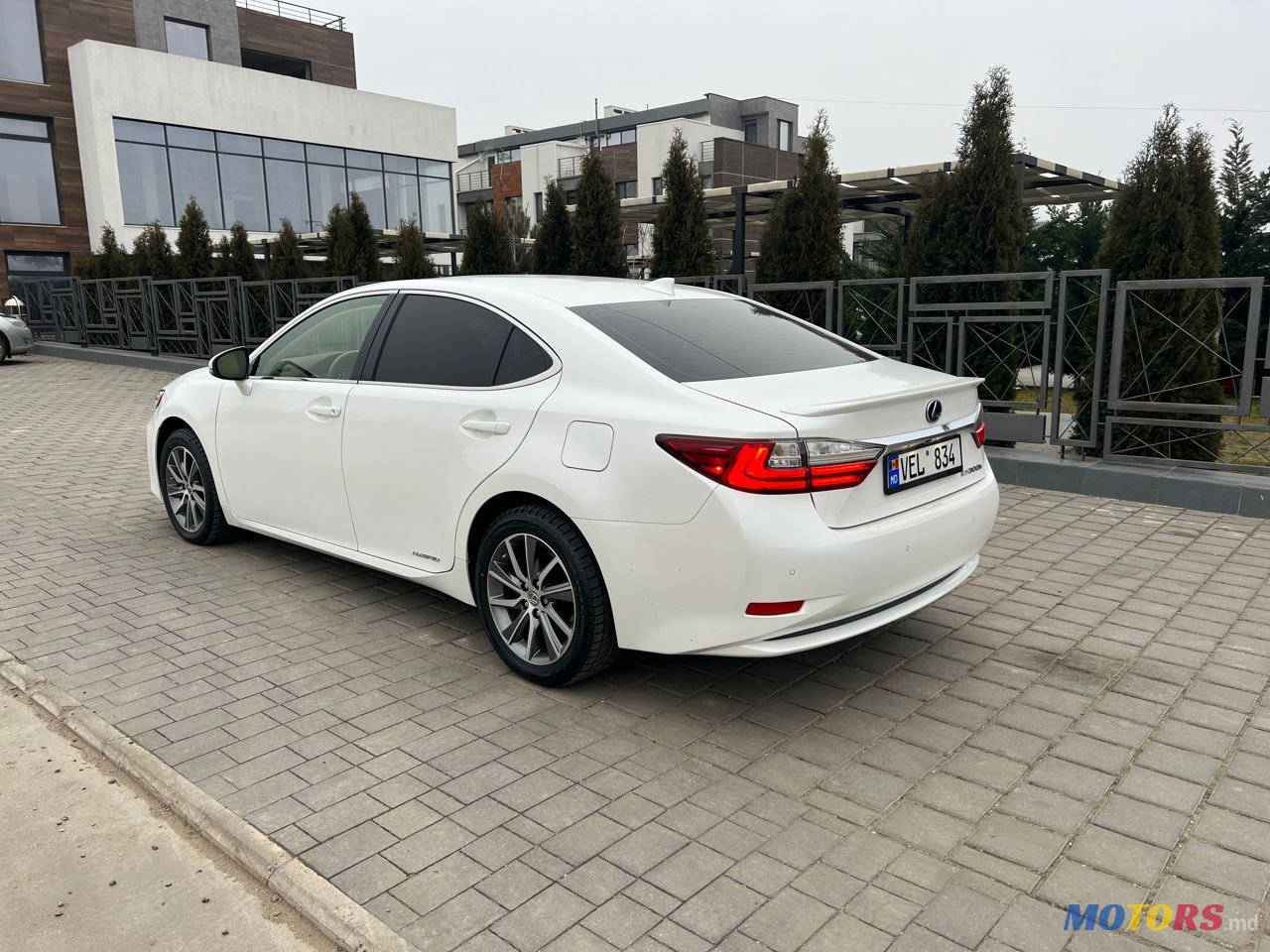 2016' Lexus Es Series photo #3