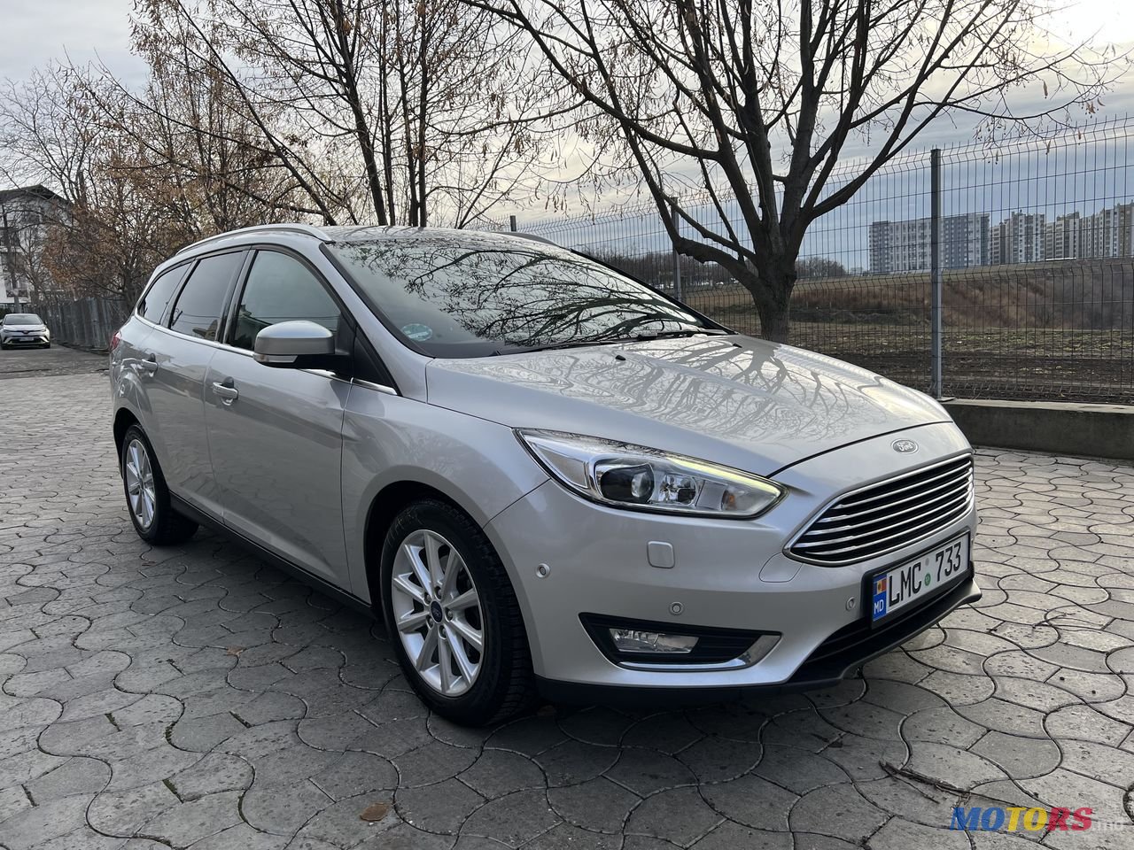 2017' Ford Focus photo #2