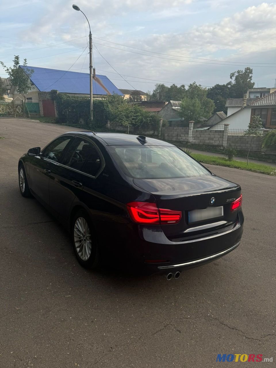 2017' BMW 3 Series photo #3