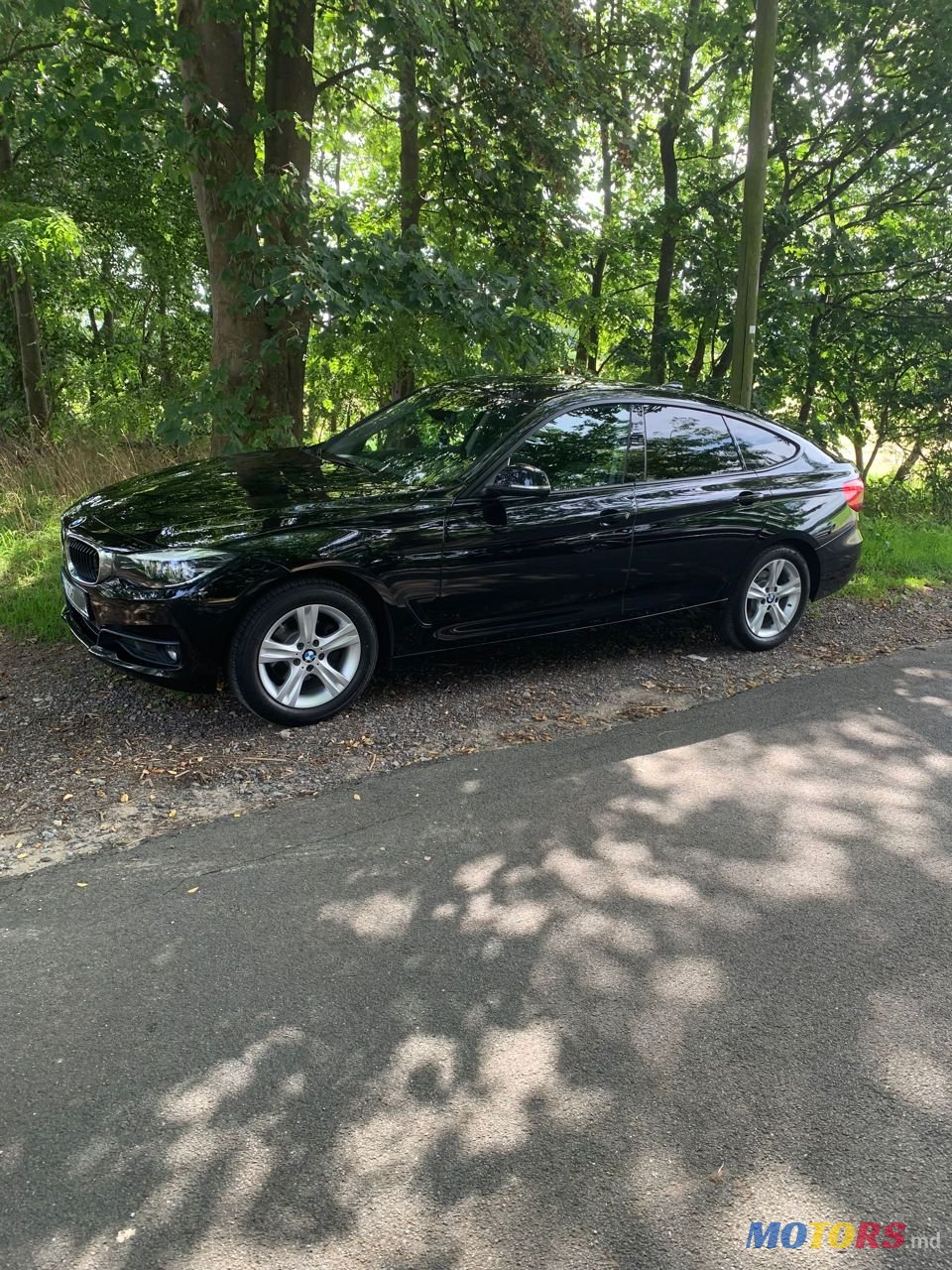 2016' BMW 3 Series Gran Turismo photo #5