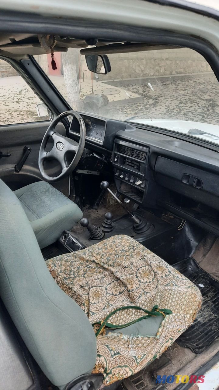 2004' ВАЗ 2121 Niva photo #6