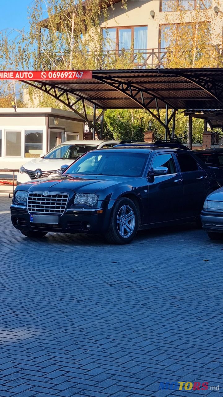 2006' Chrysler 300C photo #5