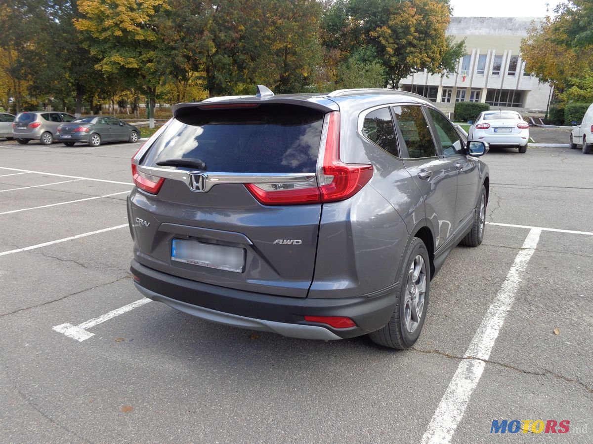 2017' Honda CR-V photo #4