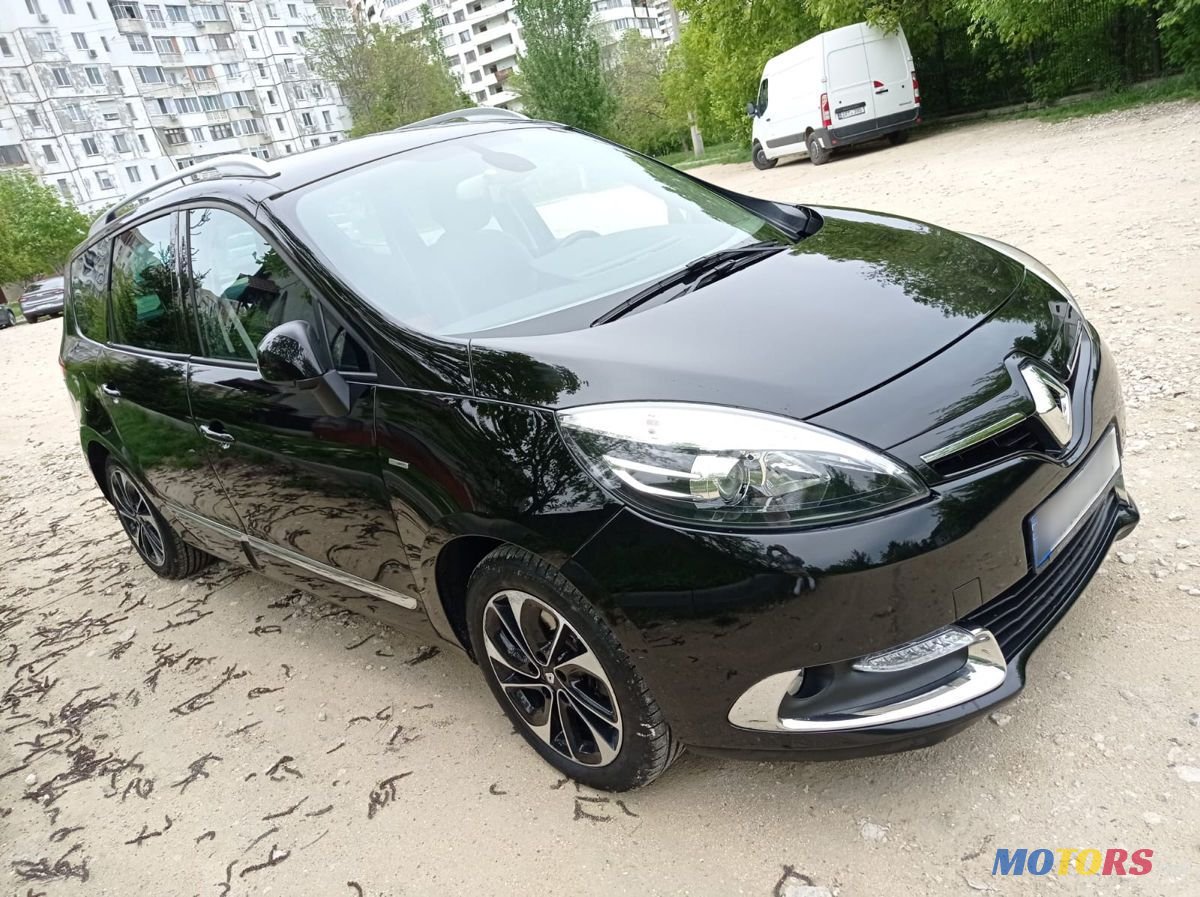 2016' Renault Grand Scenic photo #2