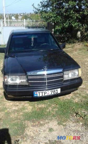 1992' Mercedes-Benz 190 photo #1