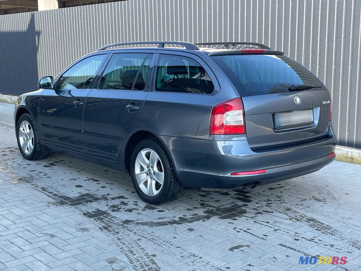 2010' Skoda Octavia photo #2