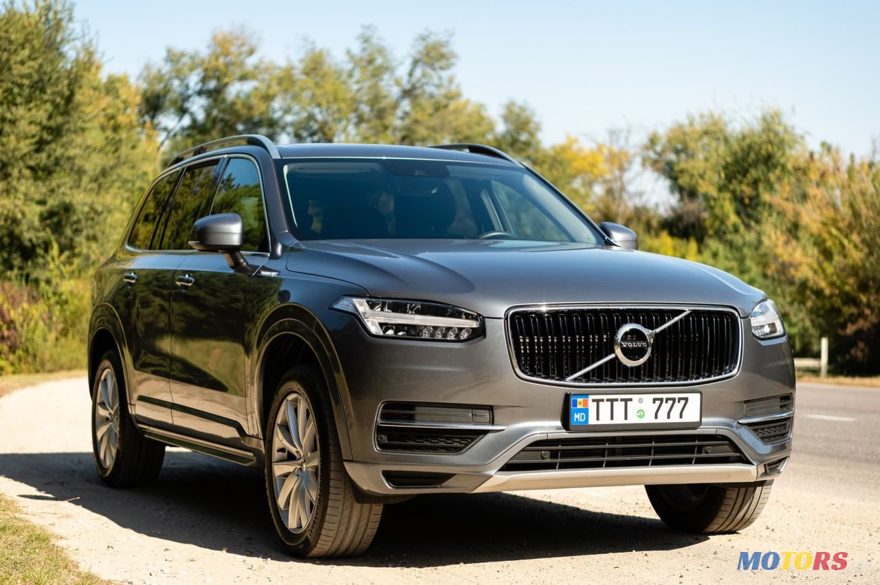 2017' Volvo XC90 photo #2