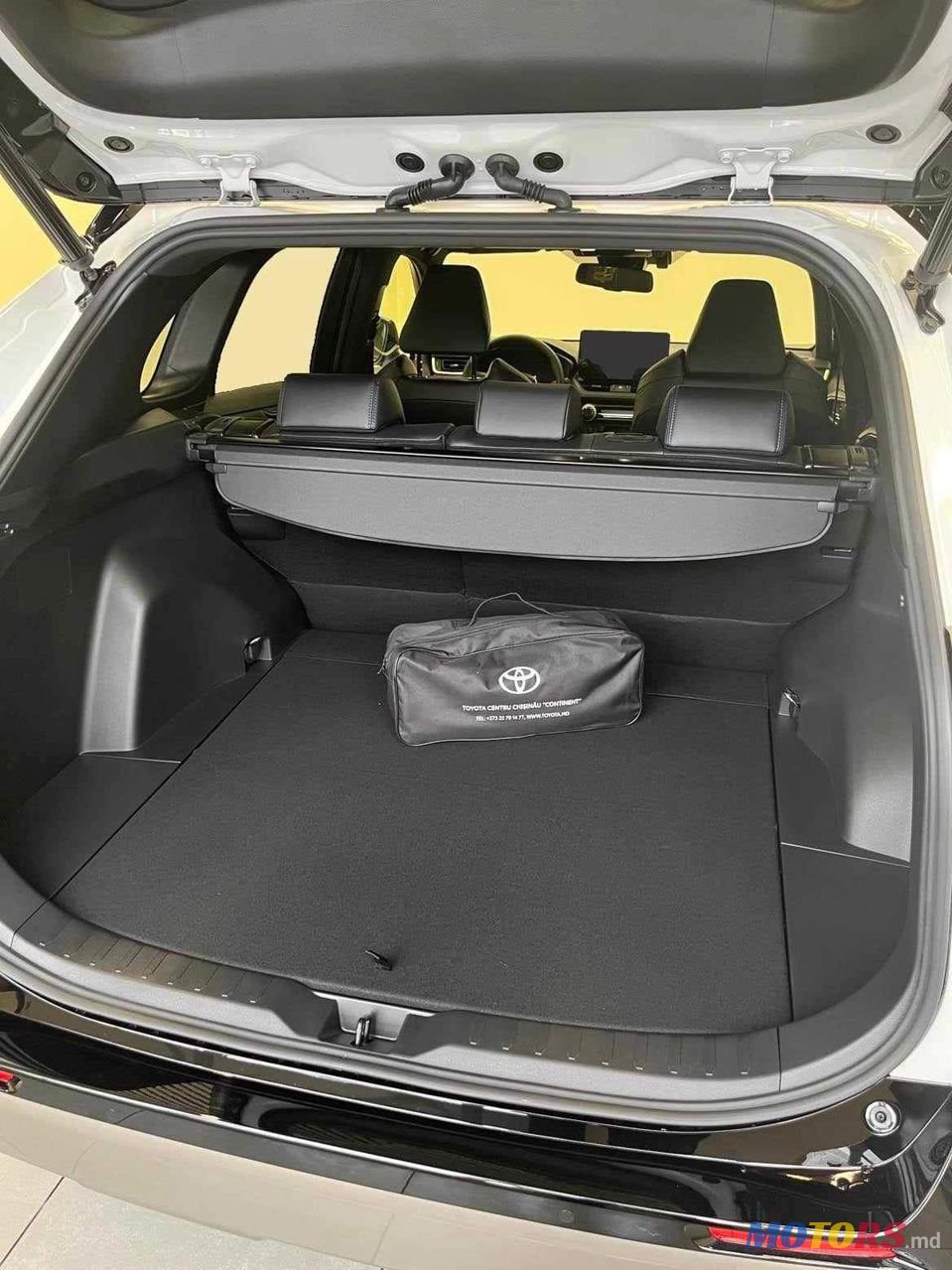 2023' Toyota RAV4 photo #5