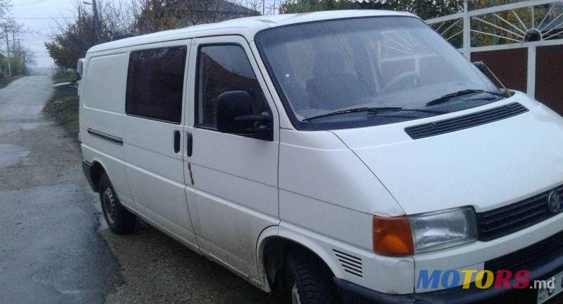 1999' Volkswagen Transporter photo #2