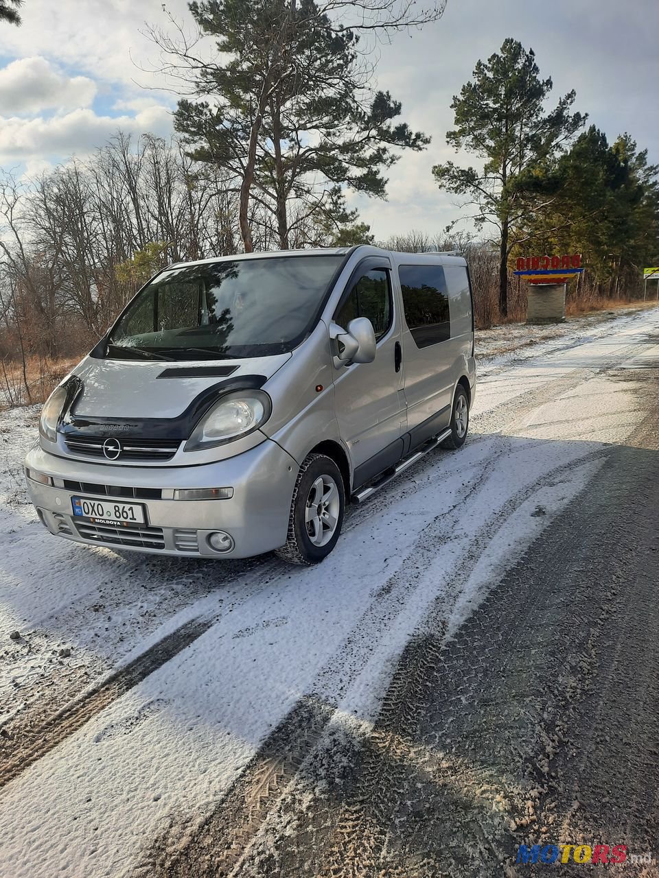 2002' Opel Vivaro photo #1