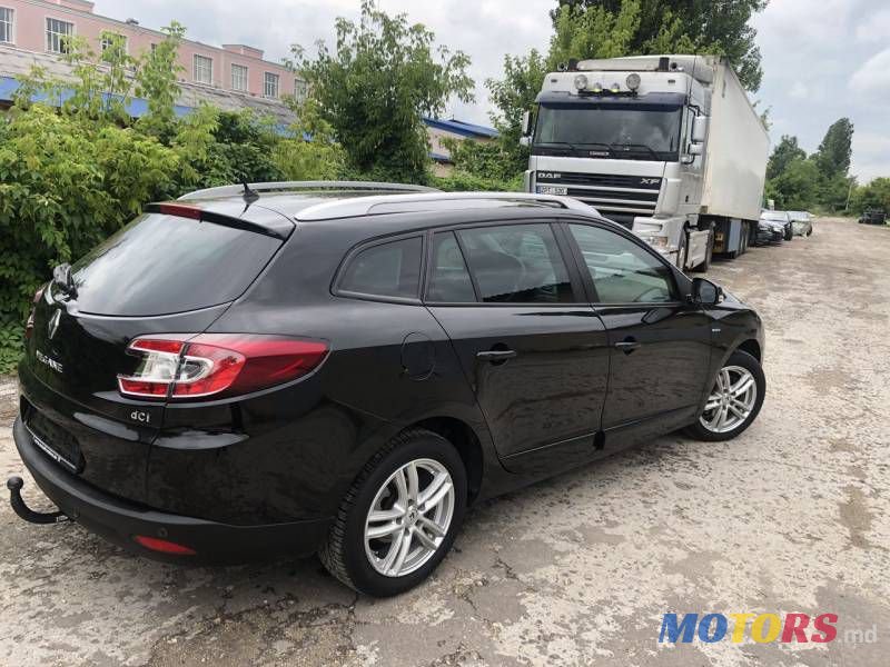 2015' Renault Megane photo #3