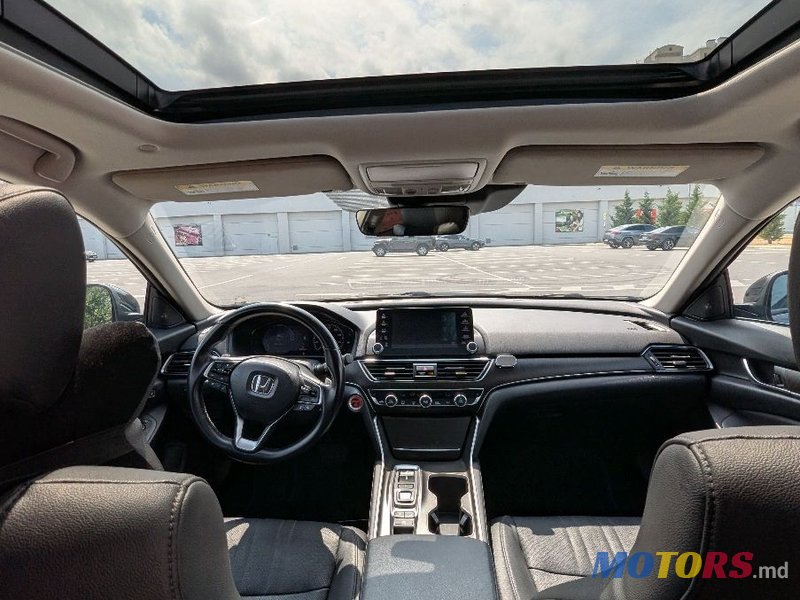 2020' Honda Accord photo #6