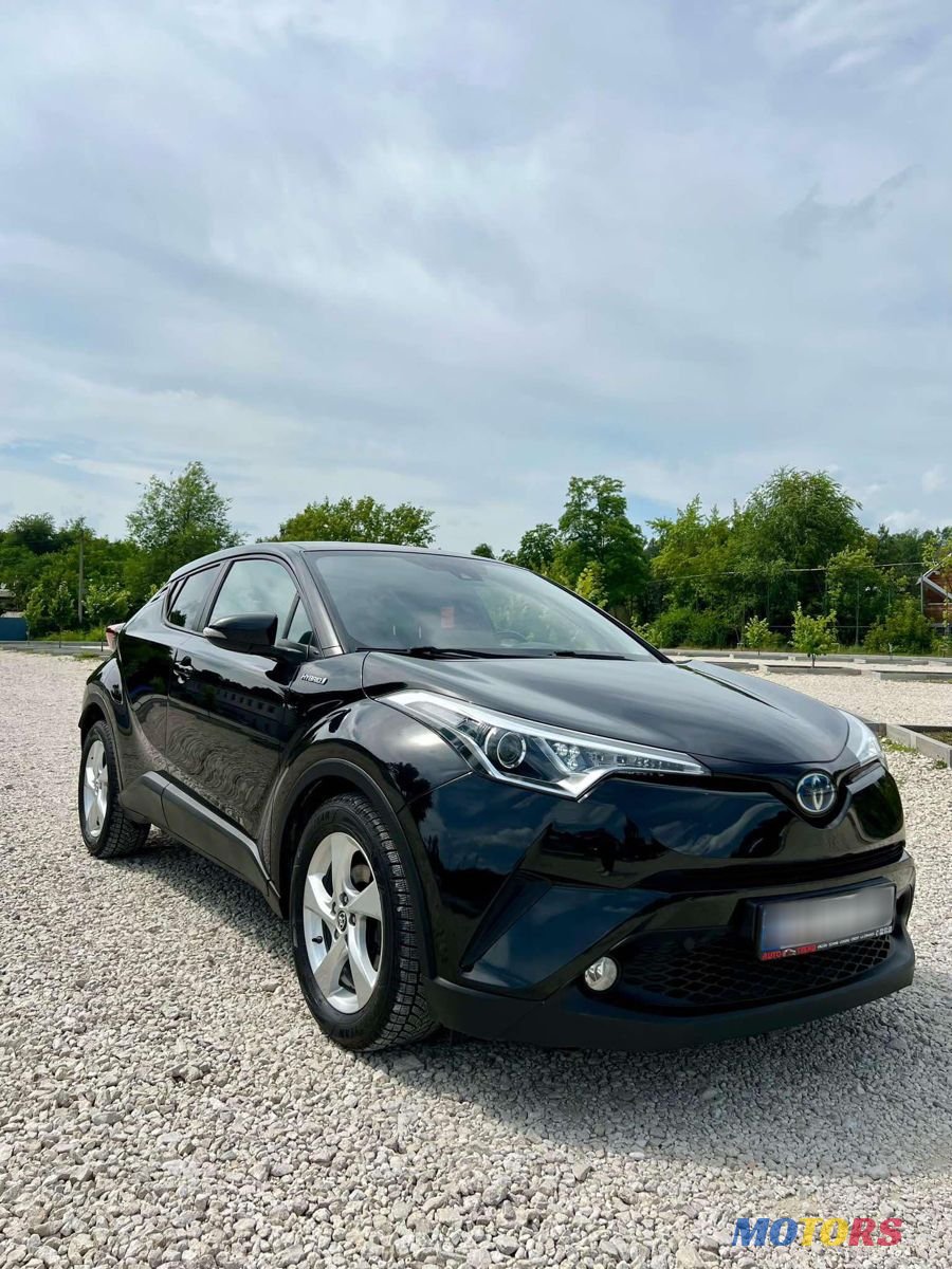 2019' Toyota C-HR photo #1