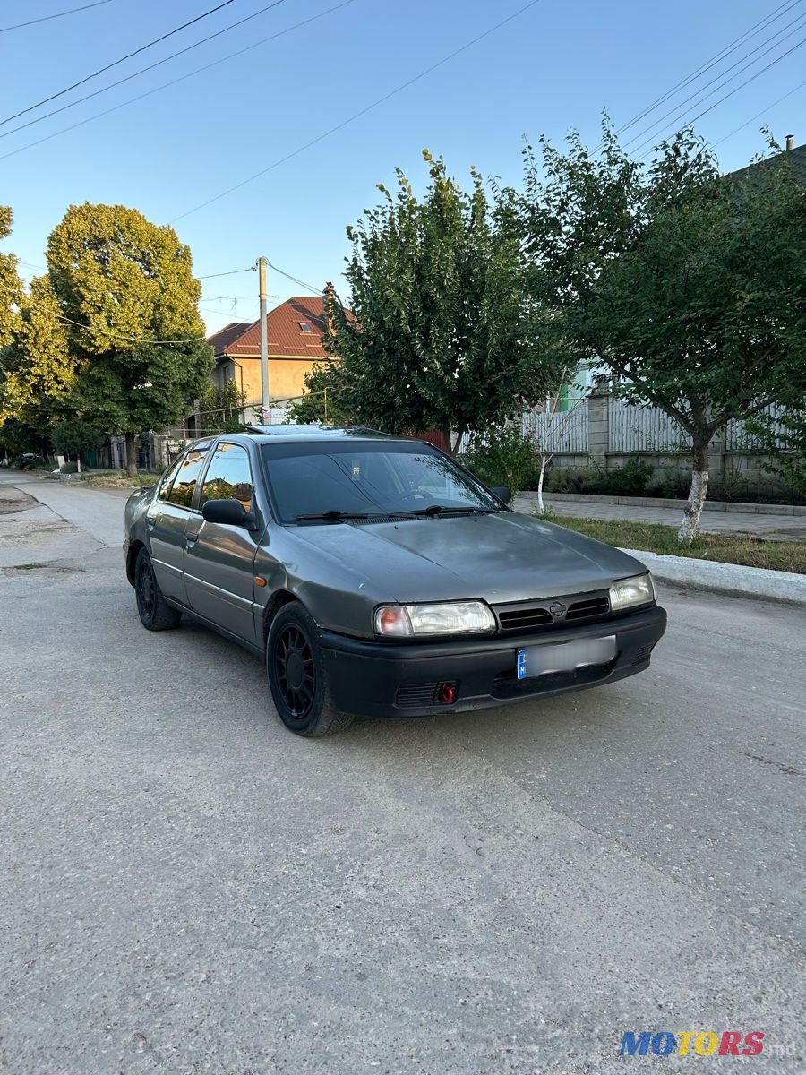 1993' Nissan Primera photo #1
