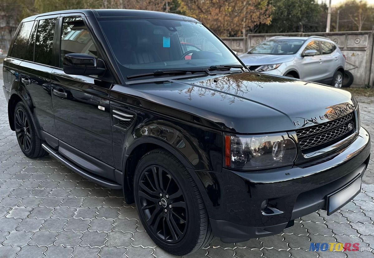 2010' Land Rover Range Rover Sport photo #2