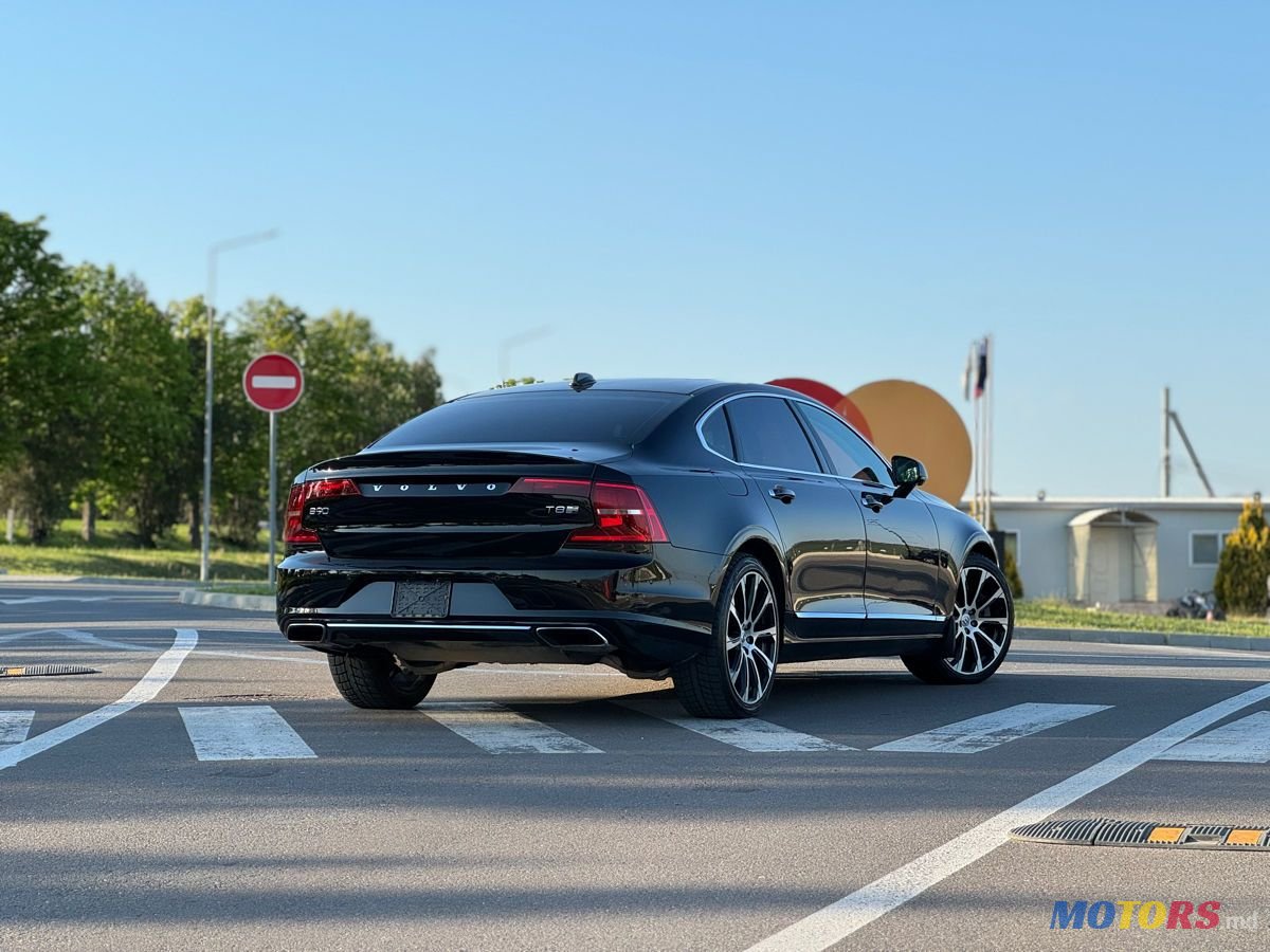 2018' Volvo S90 photo #5