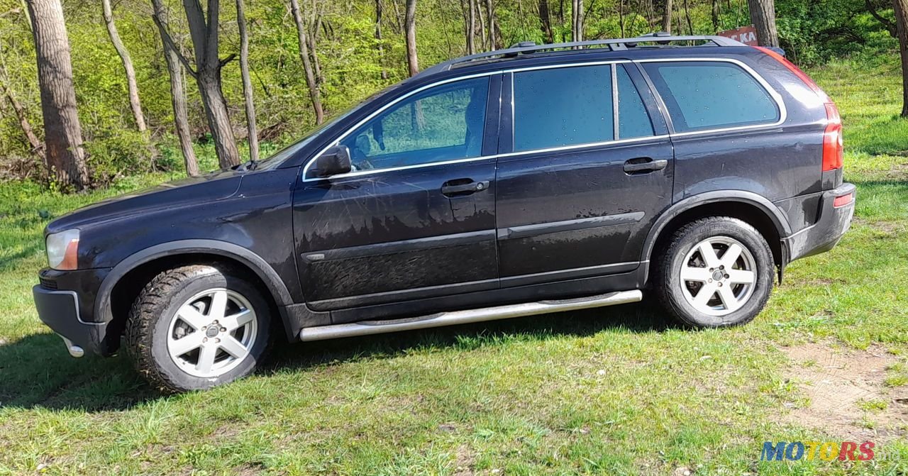 2004' Volvo XC90 photo #5